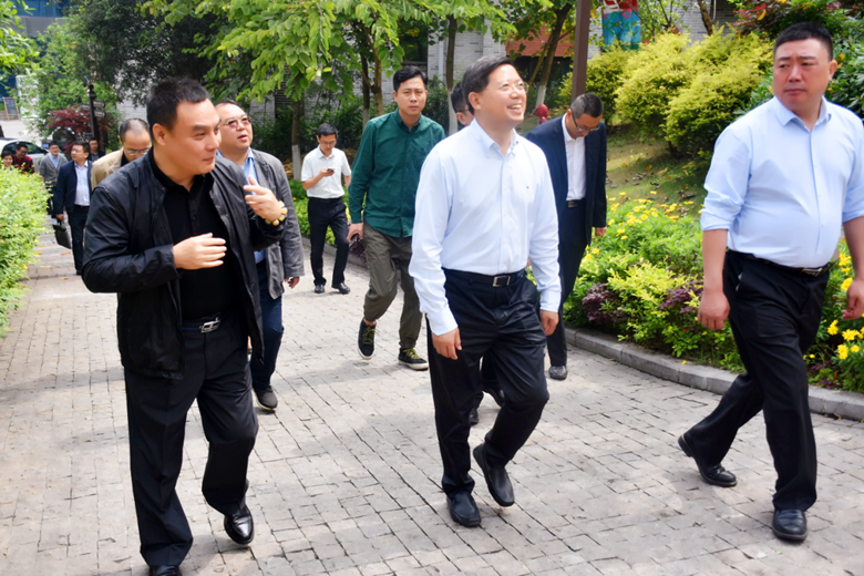 重庆市委统战部副部长李长明调研京渝国际文创园